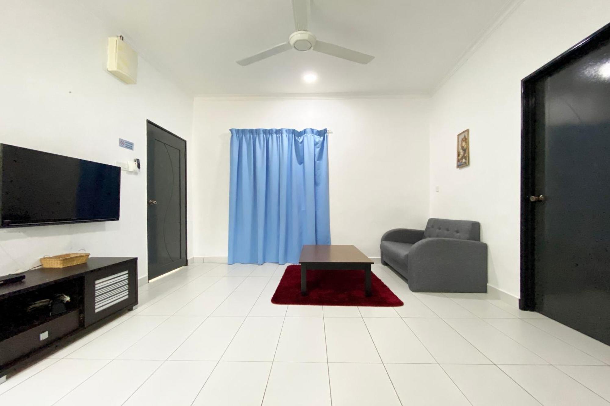 Oyo Home 90230 Dh Residence Kota Belud Exterior photo